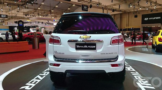 Bersiap Menyambut Chevrolet Trailblazer Baru