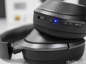 Sony MDR-1000X, Headphone Nirkabel yang Bikin Sunyi