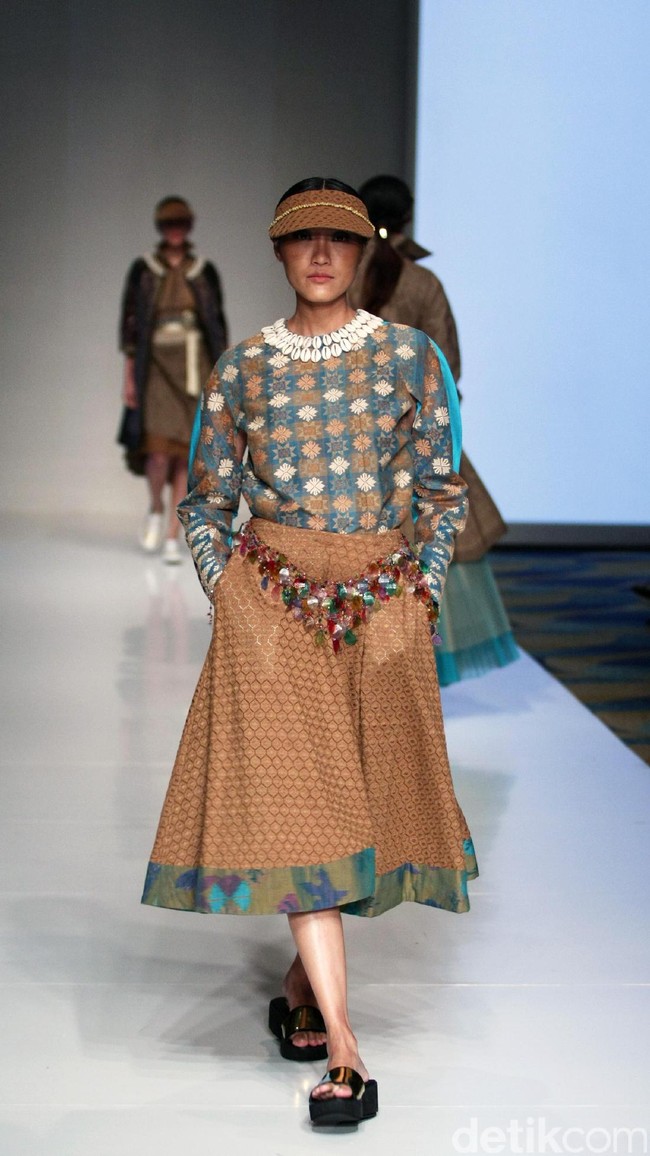 Karya busana Didi Budiardjo di IPMI Tren Show 2017. The Hall Senayan City Lt.8, Senayan City. Jakarta. [Foto: Mohammad Abduh/Wolipop]