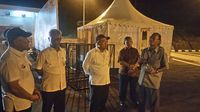Sebelum Diresmikan Jokowi, Menteri PUPR Tinjau PLBN Entikong Malam-malam