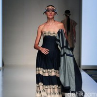 Karya busana Didi Budiardjo di IPMI Tren Show 2017. The Hall Senayan City Lt.8, Senayan City. Jakarta. [Foto: Mohammad Abduh/Wolipop]