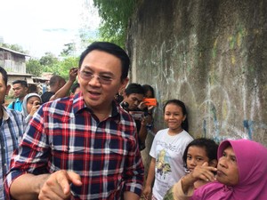 Adiknya Dituduh Sebagai Notaris Bukan Pengacara, Ahok: Itu Fitnah