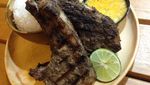 Lamb Chop dan Tenderloin Slice yang Enak Dicocol dengan 7 Saus