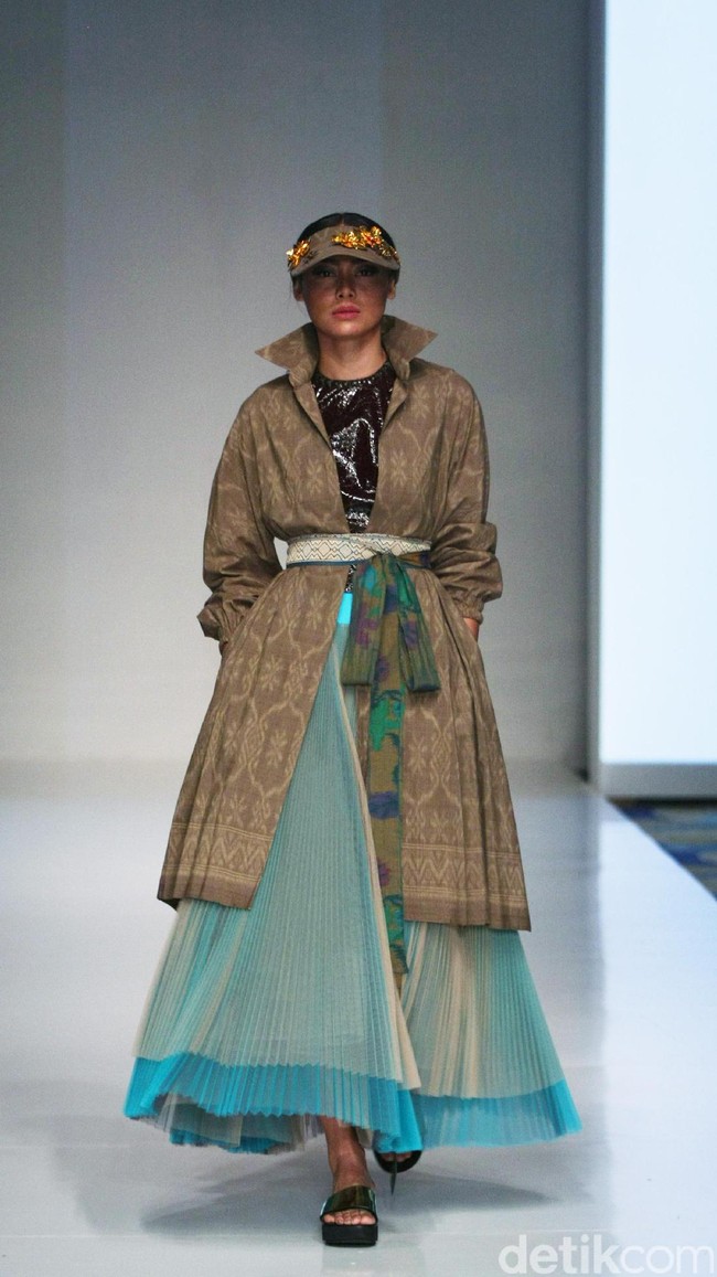 Karya busana Didi Budiardjo di IPMI Tren Show 2017. The Hall Senayan City Lt.8, Senayan City. Jakarta. [Foto: Mohammad Abduh/Wolipop]