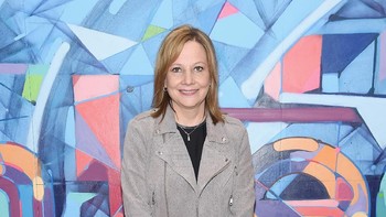 7. Mary Barra, sebagai CEO General Motors, ia berperan besar dalam akuisisi Cruise Automation investasi besar untuk Lyft, serta peluncuran Maven. (Foto: GettyImages/Jamie McCarthy)