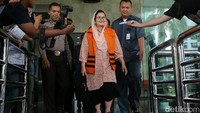 Siti terakhir diperiksa sebagai tersangka pada Rabu (16/11) lalu.