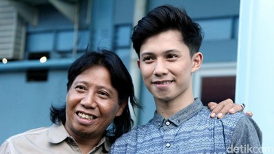 Ini Kemiripan Mastur dan Putranya, Ahmad Saiful