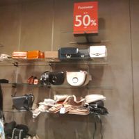 Mango Diskon Hingga 50%, Atasan Mulai dari Rp 69 Ribu