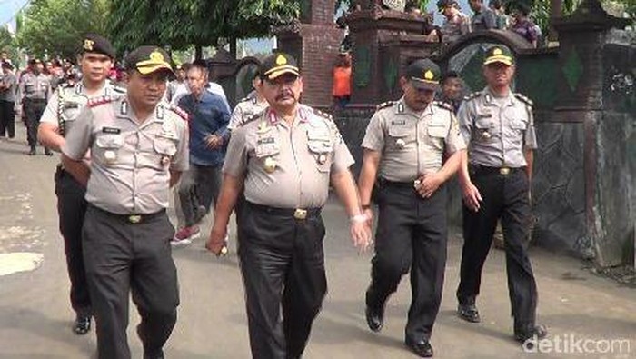 Polisi Tunda Pengosongan Padepokan Dimas Kanjeng