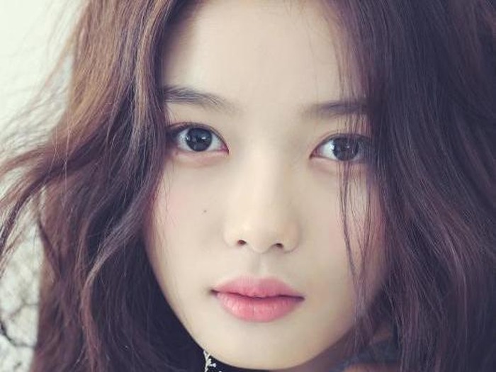 Mengenal Kim Yoo Jung Artis Cantik Yang Main Drama Bareng Ji Chang Wook