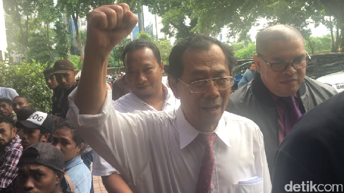 Penahanan Sri Bintang Diperpanjang 40 Hari