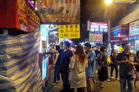 Antrean pembeli Papaya Milk (Wahyu/detikTravel)