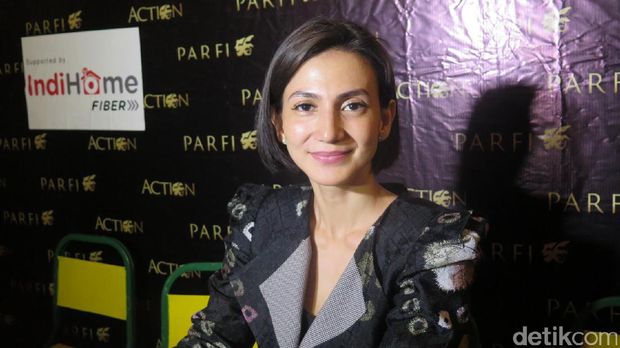 Olla Ramlan Tegaskan Suami Tak Selingkuh, Keluarga Pindahkan Rumah Sakit Farah