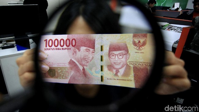 Dolar AS Dekati Rp 14.100 Bikin Investor Deg-degan