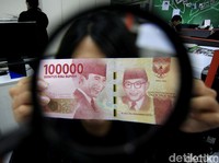 Dolar AS Dekati Rp 14.100 Bikin Investor Deg-degan