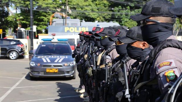 Tim insidentil ini stand by 24 jam.