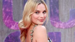 Margot Robbie Sadis, Seksi, dan Bikin Geger di Wuthering Heights