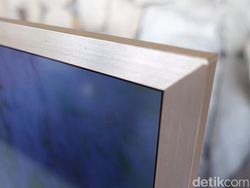 TV Pintar TCL Bergaya Ramping dan Kaya Fitur