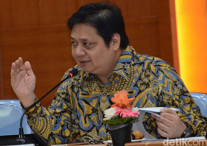 Kementerian Perindustrian memaparkan kinerja hingga akhir tahun makro sektor industri. Sektor industri pengolahan non migas memberikan kontribusi terhadap PDB sebesar 17,82%.