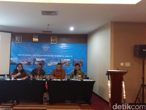 MTI Apresiasi Penghematan Jokowi Tak Potong Dana Infrastruktur Transportasi