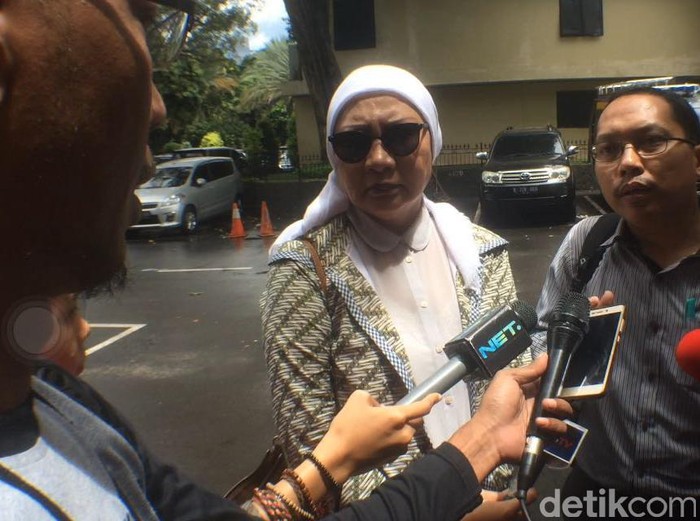 Bantah Terlibat Makar, Ratna Sarumpaet Minta Kasusnya Dihentikan