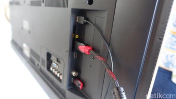 Mulai dari HDMI, VGA, LAN hingga USB. (Foto: detikINET/Adi Fida Rahman)