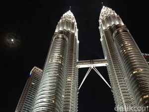 Benarkah Pertamina Bisa Kalah dengan Petronas?