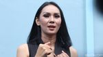 Cerita Soal Kekasih, Kalina Berseri-seri