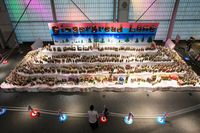 Ini 5 Tips dari Pemegang Rekor untuk Bikin Konstruksi <i>Gingerbread House</i> yang Kuat