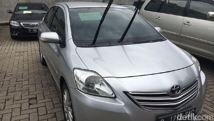 Ini Bedanya Mobil Bekas Taksi dan Bekas Rental Blue Bird