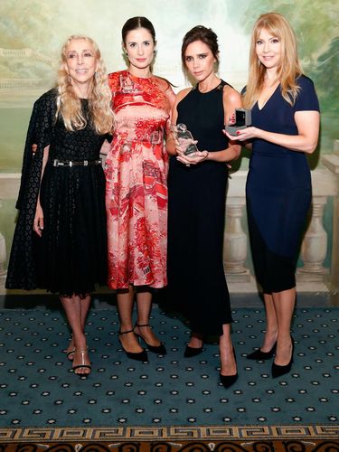 Kanye West Sampai Madonna, Selebriti Dunia Berduka untuk Franca Sozzani