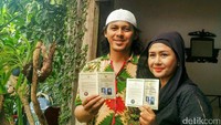 Ria dan Mayky saat ditemui di kediamannya di Lebak Bulus, Jakarta Selatan pada Jumat (23/12/2016).