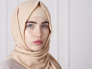 Cerita Hijabers yang Kesal Dimarahi Pria Asing karena Posting Virgin