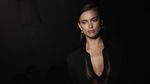 10 Photo Irina Shayk yang Bikin Hati Meleleh