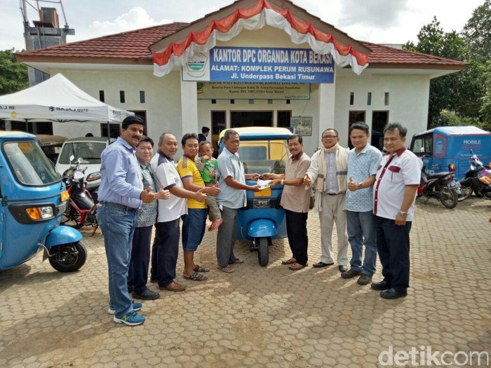 Roda 3 Listrik Punya TVS Dipakai di Daerah Wisata