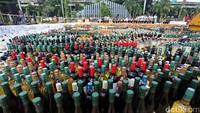 Miras dan rokok ilegal yang dimusnahkan merupakan barang-barang yang melanggar Undang-Undang Nomor 39 Tahun 2007 tentang Cukai.
