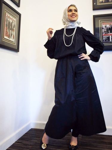 Foto: Gaya OOTD Praktis Nycta Gina Setelah Berhijab