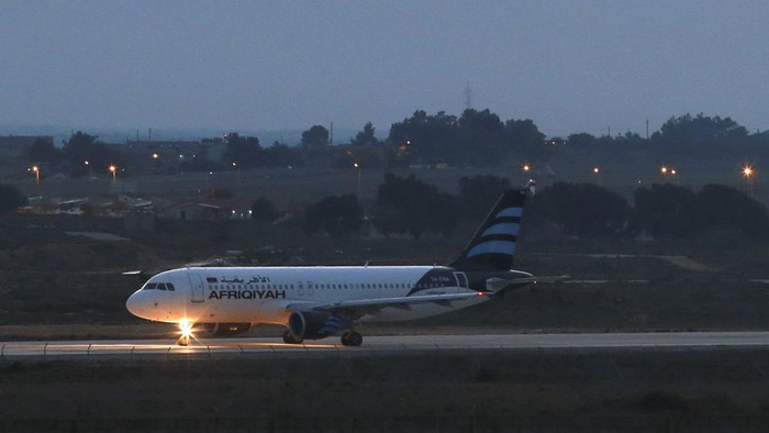 Pesawat Afriqiyah Airways dari Libya Dibajak, Terpaksa Mendarat di Malta