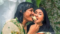 Apalagi saat Ria Irawan bertemu Mayky Wongkar yang kini menjadi suaminya. Mauludi Rismoyo/detikHOT