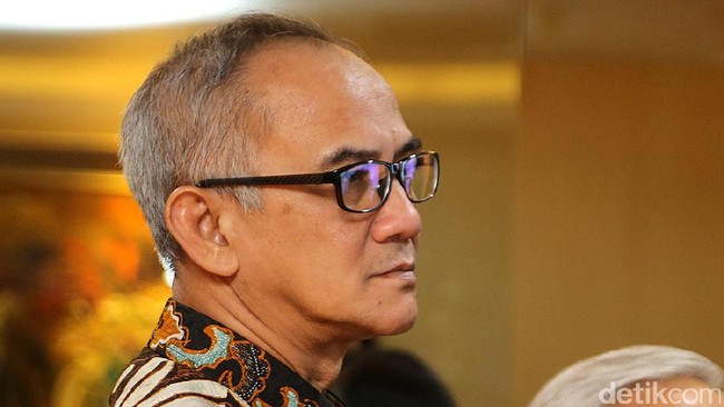Jokowi Cabut Kewenangan Susi di Impor Garam Industri