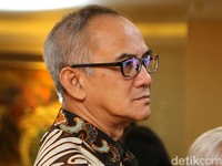 Jokowi Cabut Kewenangan Susi di Impor Garam Industri
