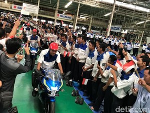 Suzuki Mulai Produksi GSX 150