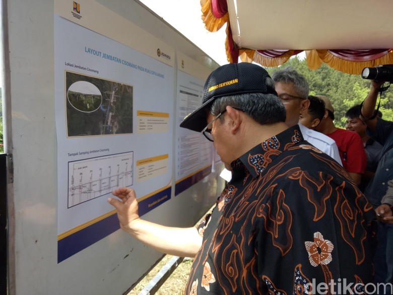 Aher Tinjau Pilkada Cimahi dan Deddy Mizwar Pantau Pilkada Bekasi Aher Tinjau Pilkada Cimahi dan Deddy Mizwar Pantau Pilkada Bekasi