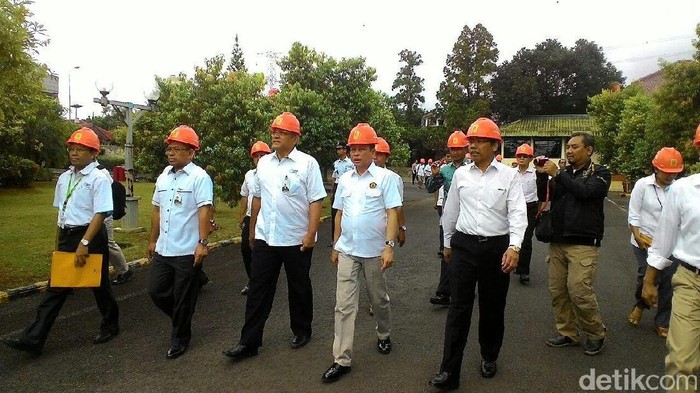 Jonan Godok Aturan Pembangkit Listrik Dekat Sumber Energi