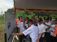  Tinjau Jembatan Cisomang, Menteri Basuki: Pergeserannya 57 Cm tapi Masih Aman
