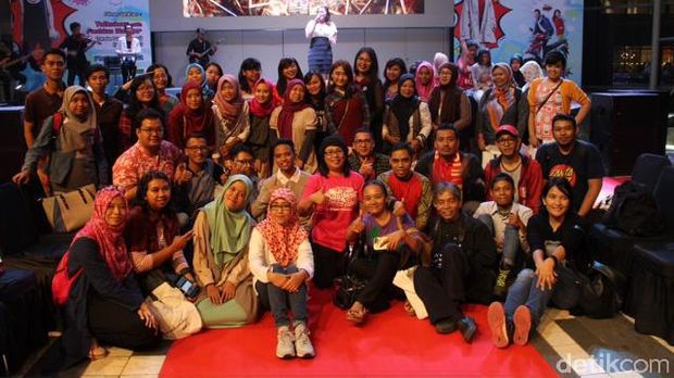 Foto: Keseruan Acara Blogger Bicara Bersama 2 Blogger Populer