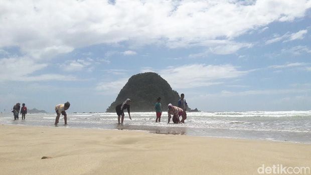 Libur Akhir Tahun, Pengunjung Destinasi Wisata Favorit di Banyuwangi Melonjak