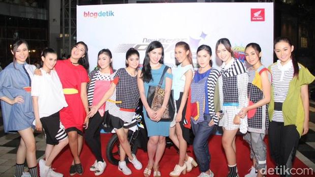 Foto: Keseruan Acara Blogger Bicara Bersama 2 Blogger Populer
