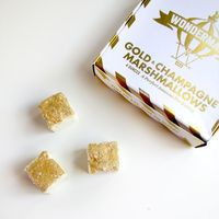 Nyam! Nikmatnya Champagne dan Emas Bubuk Dalam Kunyahan Marshmallow