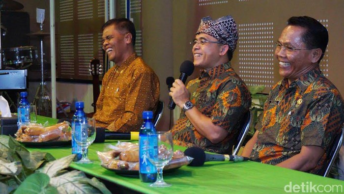 Natal di Banyuwangi Aman, Bupati Anas: Ini Modal Membangun Daerah
